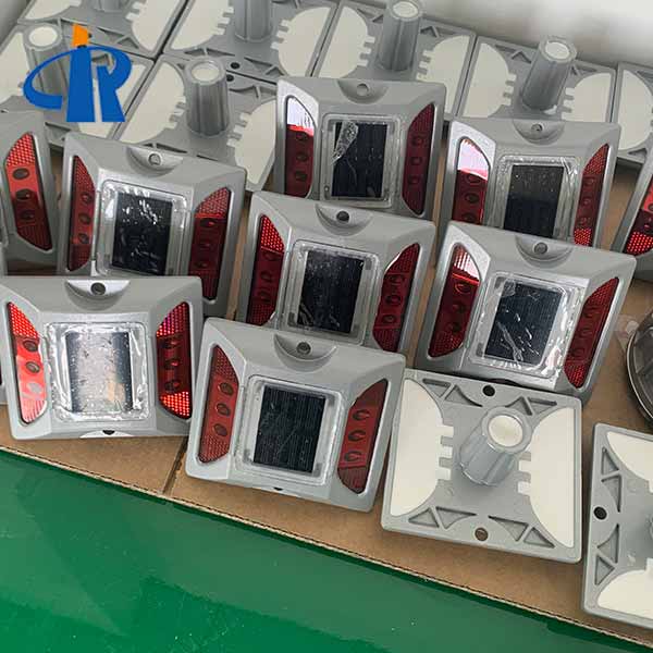 Round Led Solar Studs Factory In USA